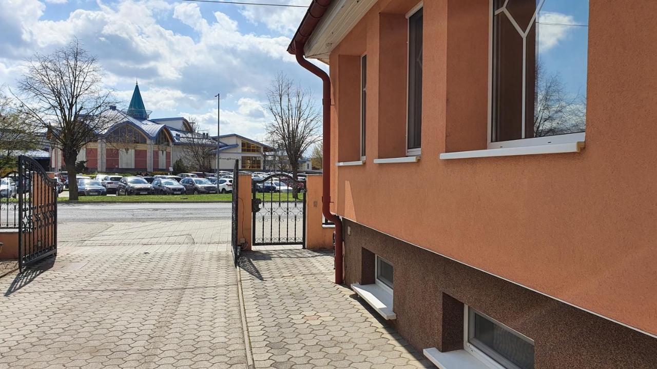 Eva Panzio Hotell Sárvár Eksteriør bilde