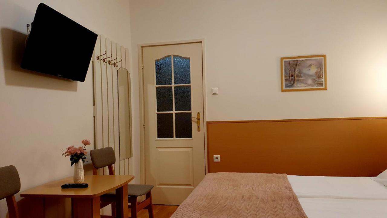 Eva Panzio Hotell Sárvár Eksteriør bilde