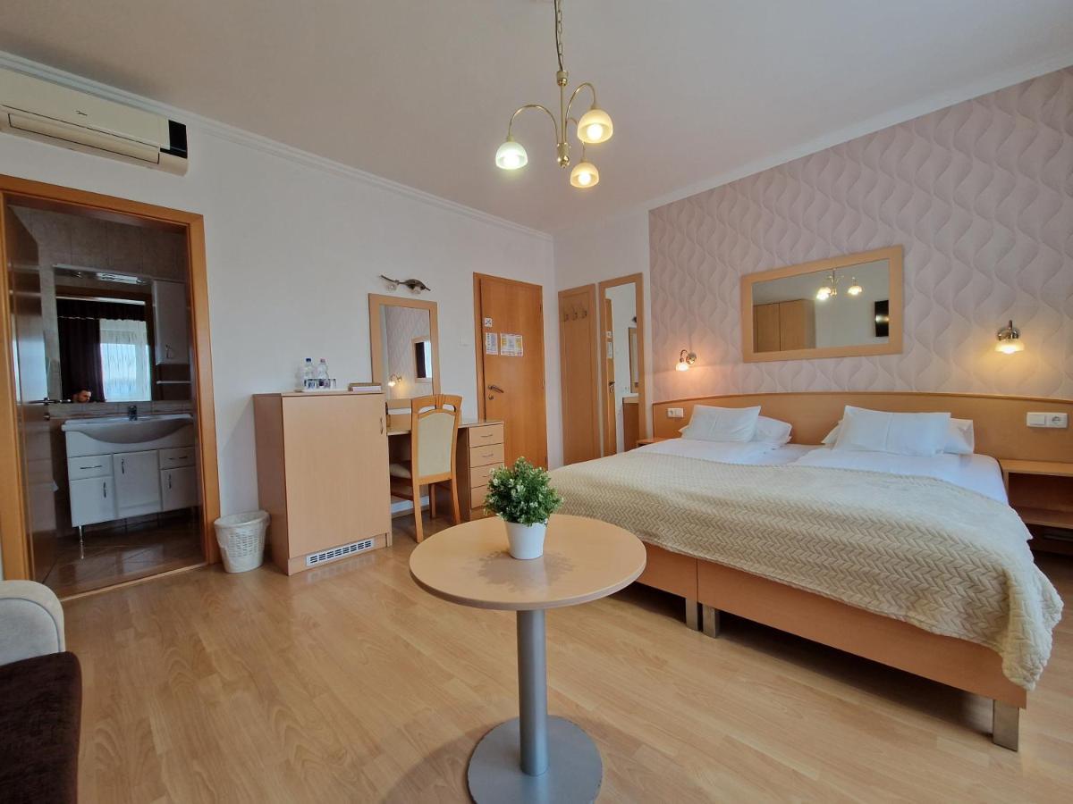 Eva Panzio Hotell Sárvár Eksteriør bilde